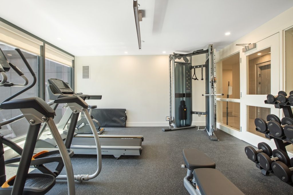 The Benefits Of A Minimalist Home Gym Featured Image 3 1024x683